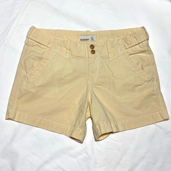 Old Navy Creamy Yellow twill Shorts. Size 8. Button Detail on Waist. Like New. - Picture 1 of 7